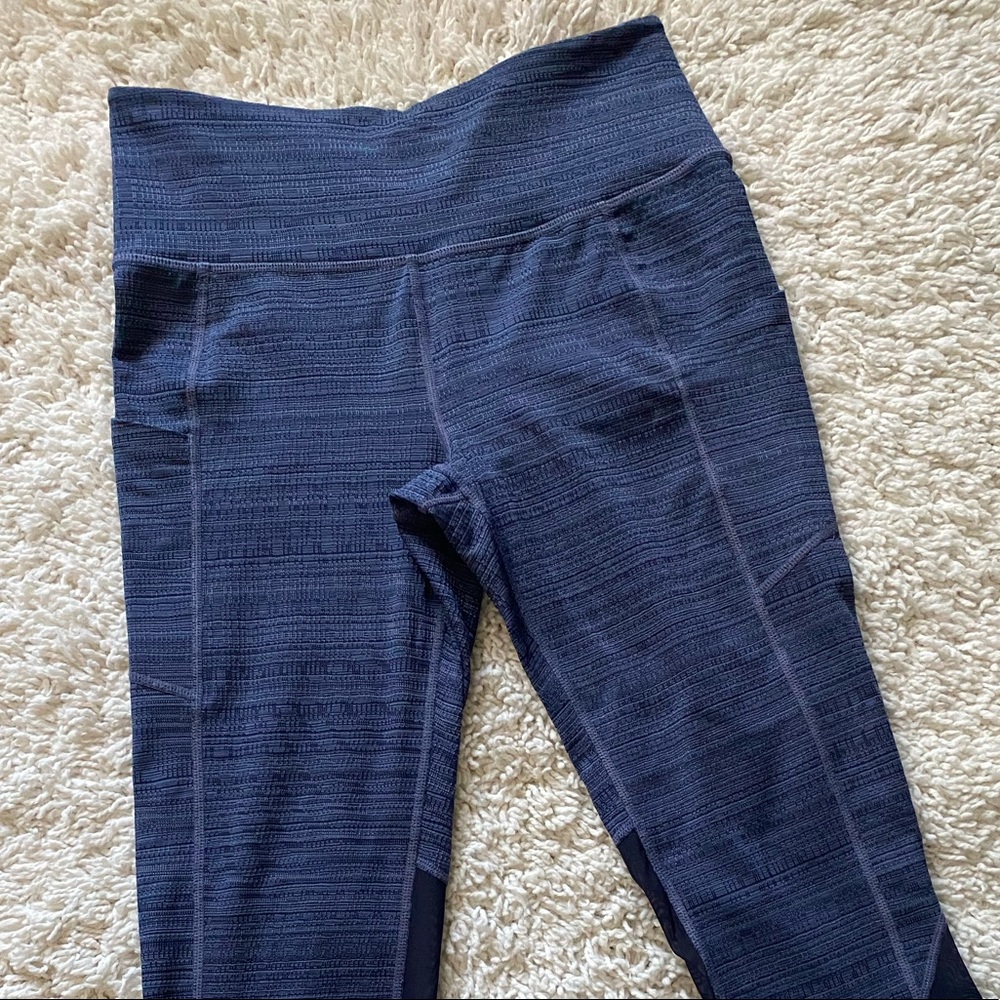 Athleta cropped leggings size small blue